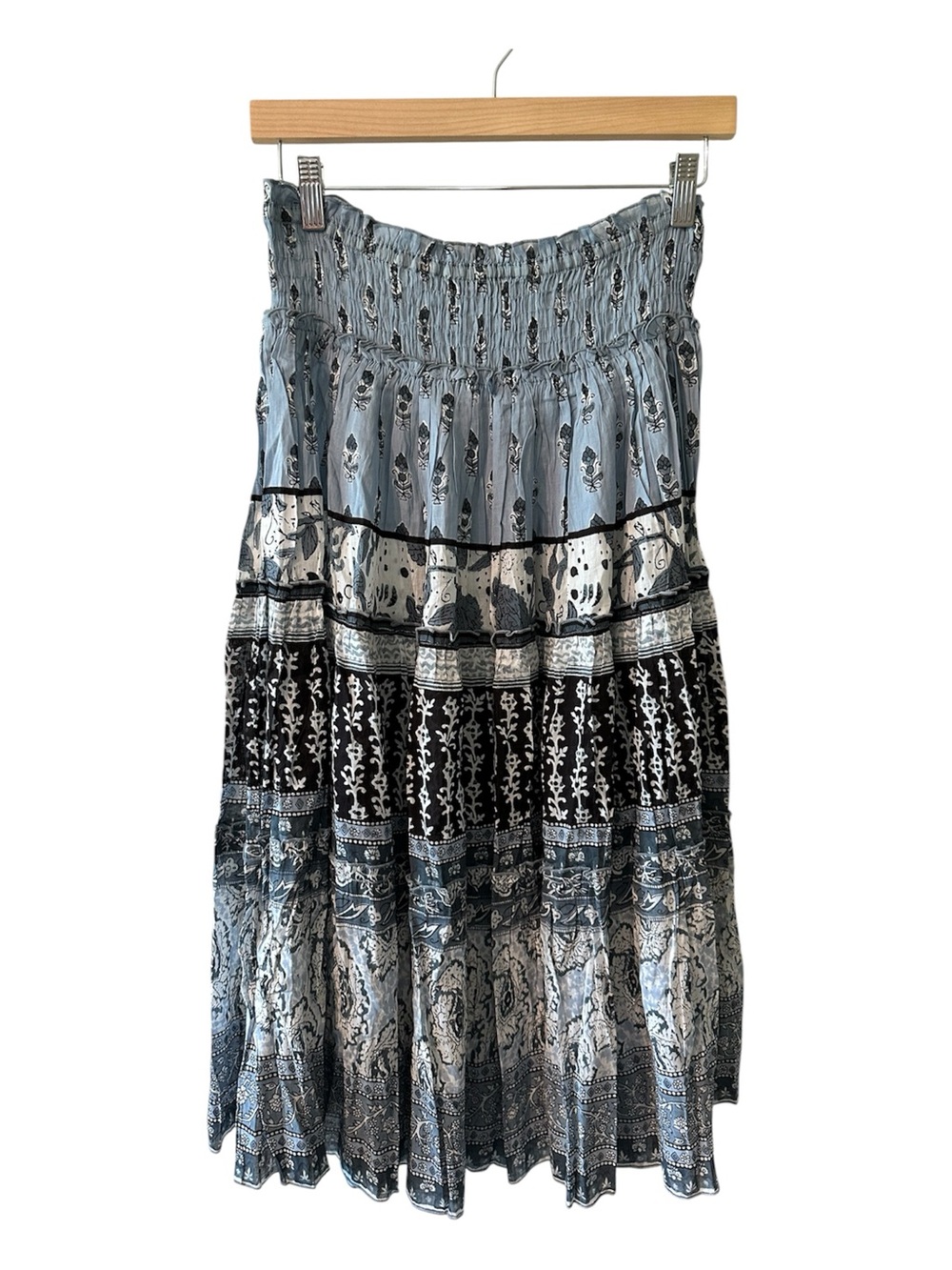 RAGA Anthropologie Bohemian Blue Midi Skirt size Small. NWOT